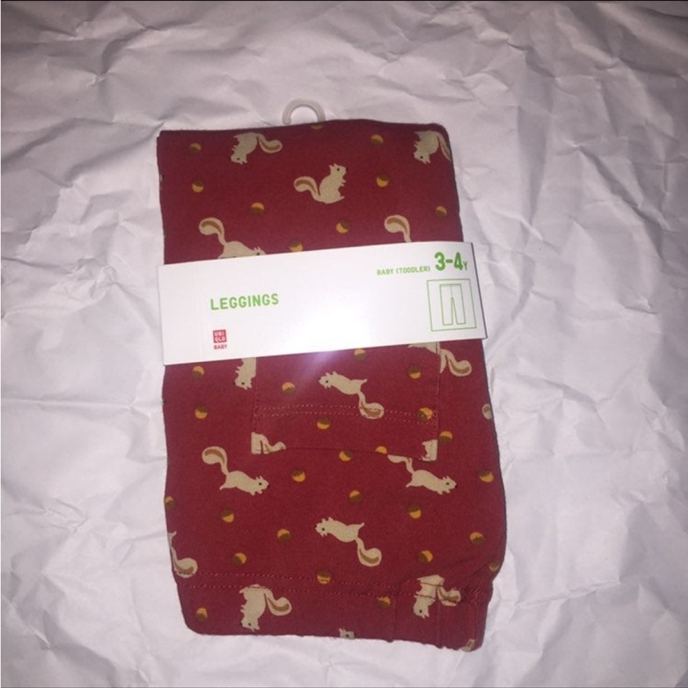 Uniqlo leggings 3-4Y